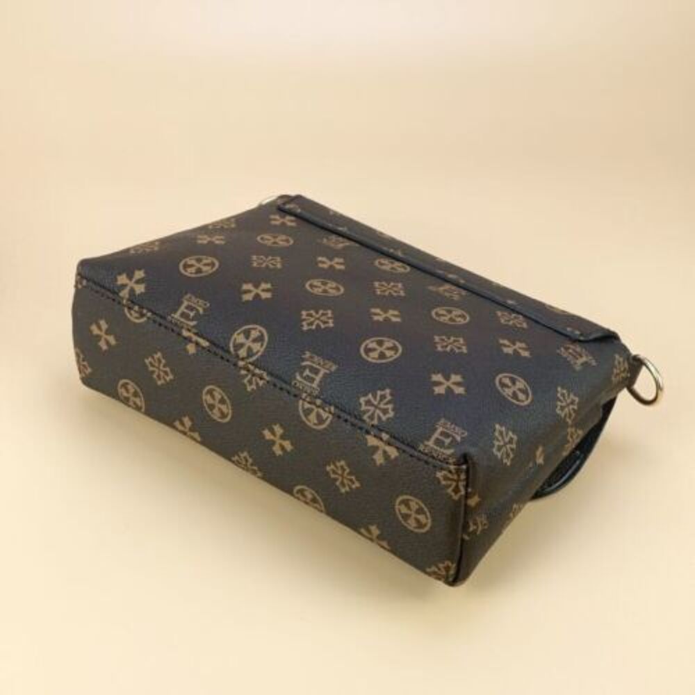 Pochette ou Sac &agrave; bandouli&egrave;re d&eacute;contract&eacute; !
Maroquinerie