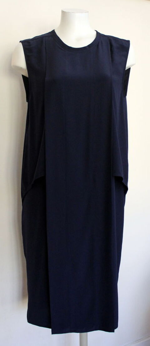 Robe soie marine BELSTAFF T.42 90 Issy-les-Moulineaux (92)