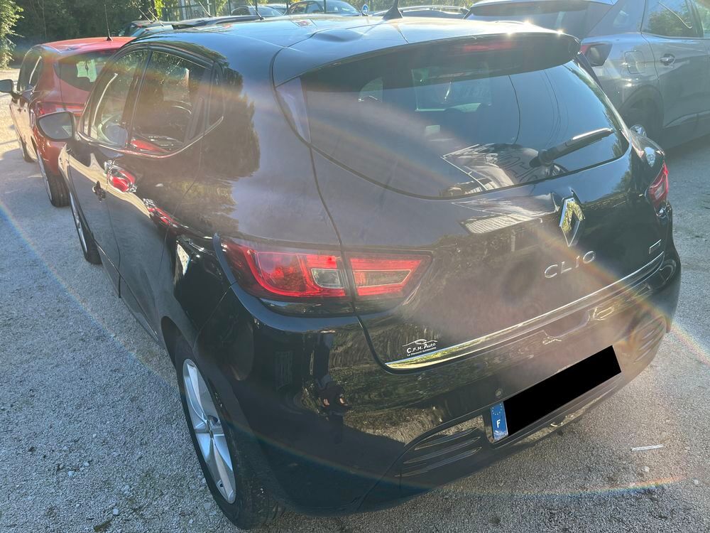 Clio IV Clio dCi 90 Energy eco2 82g Zen 2017 occasion 84000 Avignon