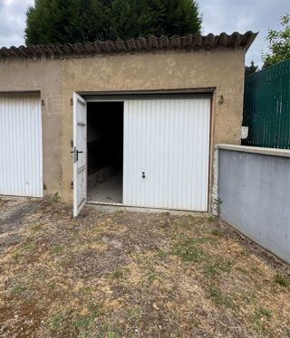  Remise / Grange � vendre 1 pi�ce 17 m�