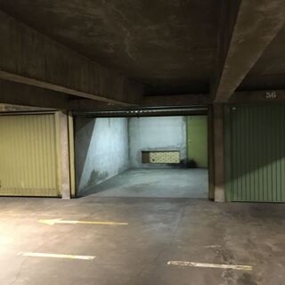  Parking / Garage � louer 17 m� Nancy