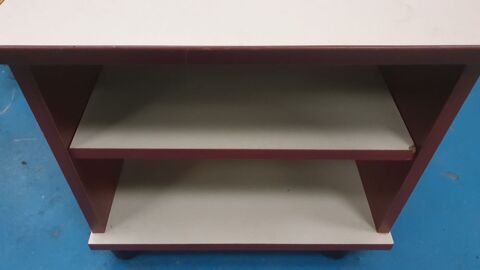 Table de Chevet Pratique et lgante - 20 20 Angers (49)