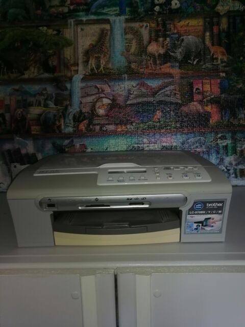 Imprimante Multifonction Brother Beige et Gris  sur place 80 Angres (62)