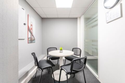 Bureau &agrave; louer chez HQ NICE, Jean M&eacute;decin &agrave; Nice 2517 06000 Nice