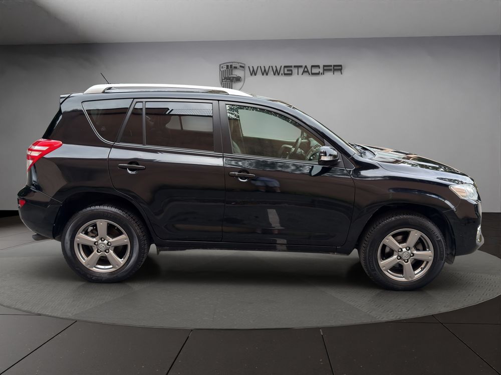 RAV 4 RAV4 RC 150 D-4D 2WD Lounge 2013 occasion 93390 Clichy-sous-Bois