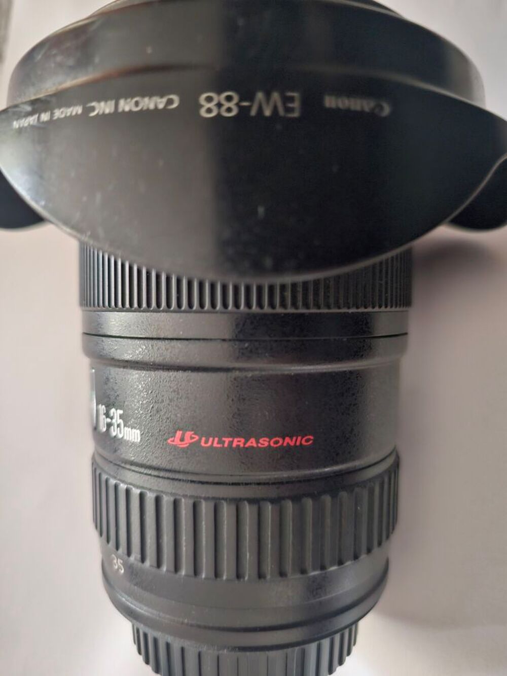 Objectif Canon 16-35mm USM avec pare-soleil Photos/Video/TV