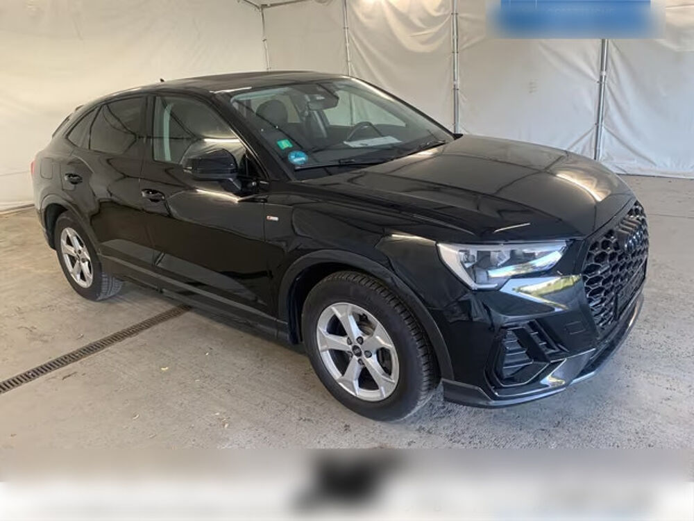 Q3 quattro S line Black Edition 2022 occasion 33000 Bordeaux