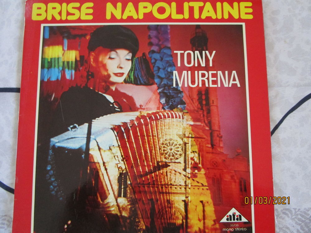disque vinyle "brise napolitaine " par TONY MURENA.
CD et vinyles