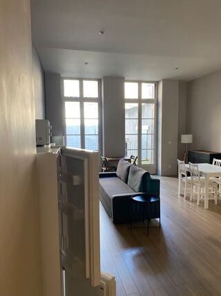  Appartement � louer 2 pi�ces 57 m�