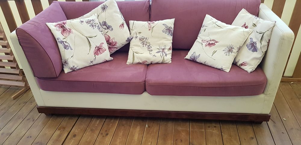 DONNE CANAPE SIMILI CUIR MOBIL HOME
OCCASION 
Meubles
