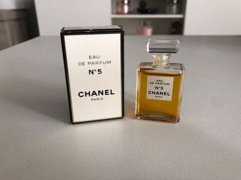 Eau de Parfum miniature Chanel 5 20 Charbonnières-les-Bains (69)