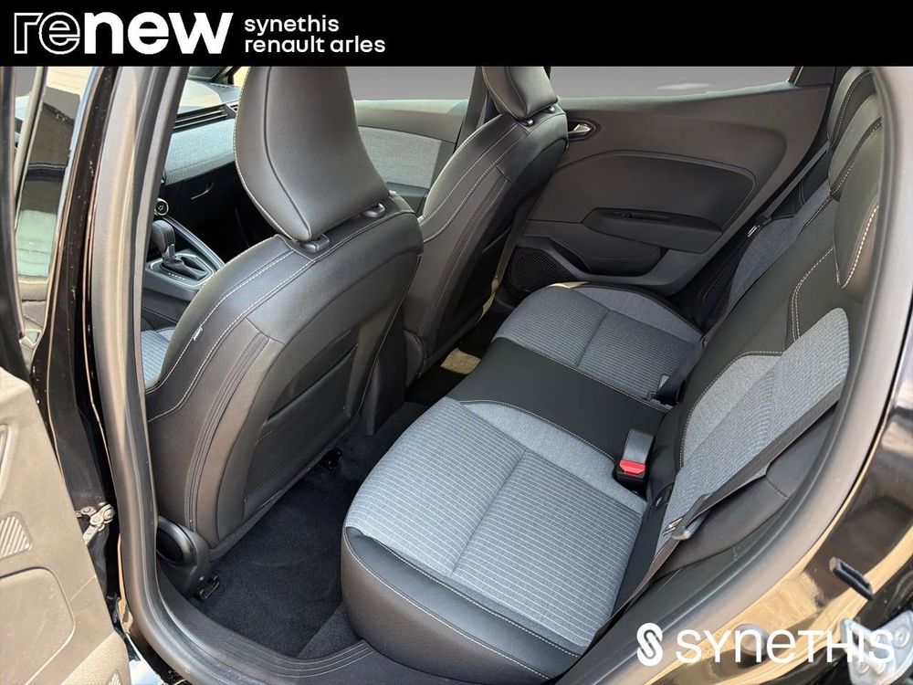Clio V Clio E-Tech full hybrid 145 ch GSR2 Techno 2025 occasion 13200 Arles