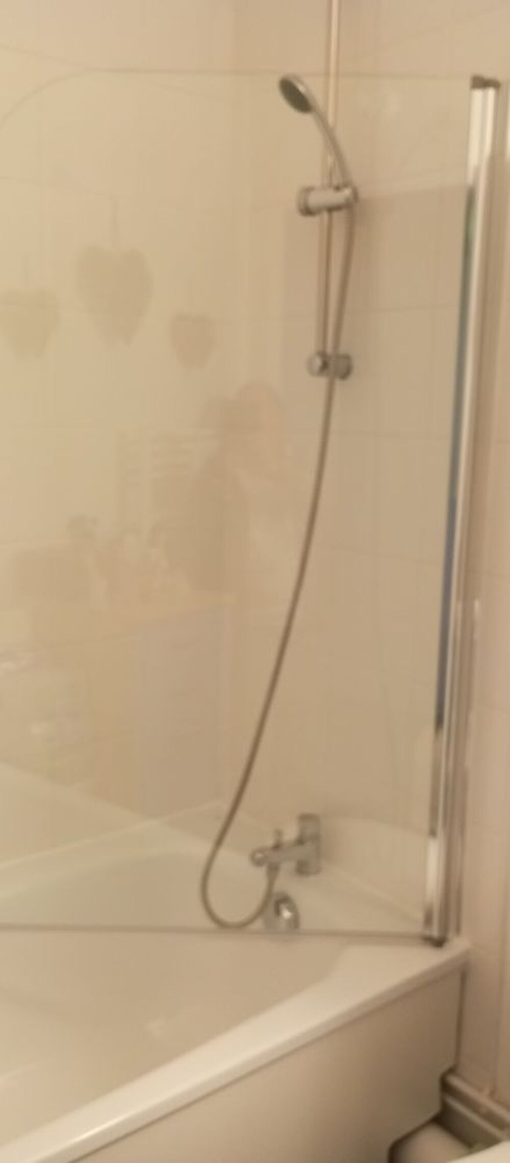 Ensemble baignoire robinetterie pare-baignoire Meubles