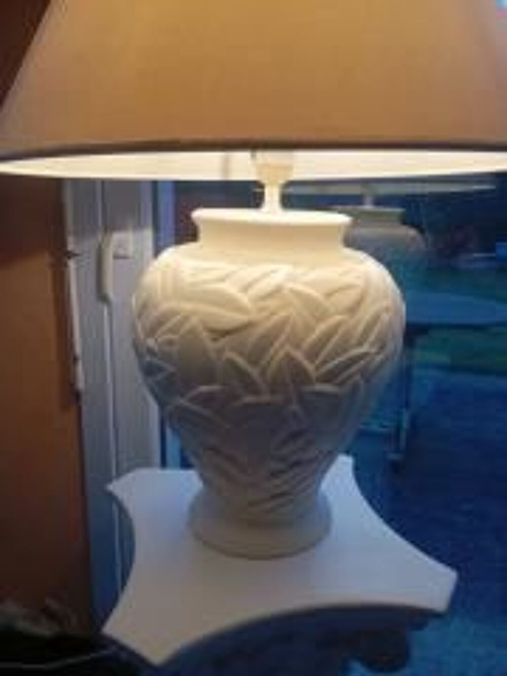 LAMPE + COLONNE Décoration