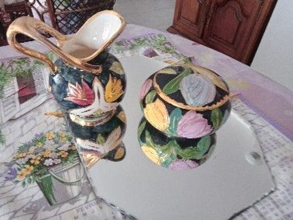 ENSEMBLE BONBONNIERE ET VASE ""VALORIS " Décoration