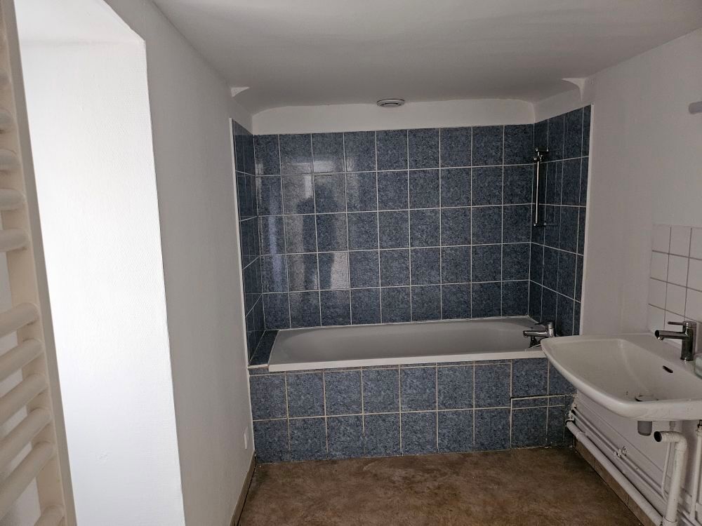 Location Appartement jolie appartement T3 90m2 Bar-le-duc
