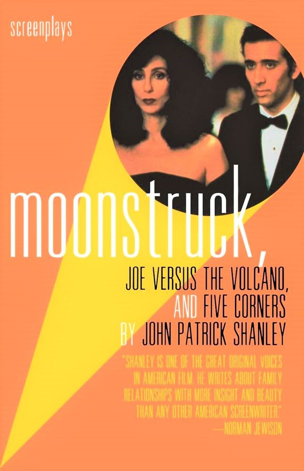 Moonstruck, Joe Versus the Volcano, and Five Corners
Livres et BD