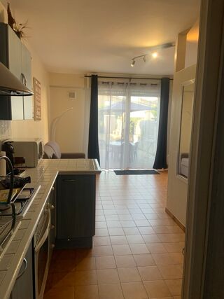  Maison à louer 1 pièce 35 m²