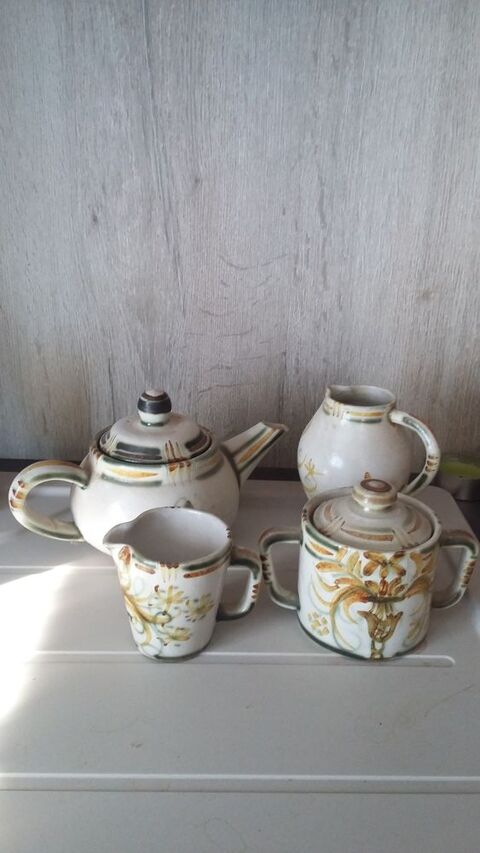 vaisselles 10 Thônes (74)