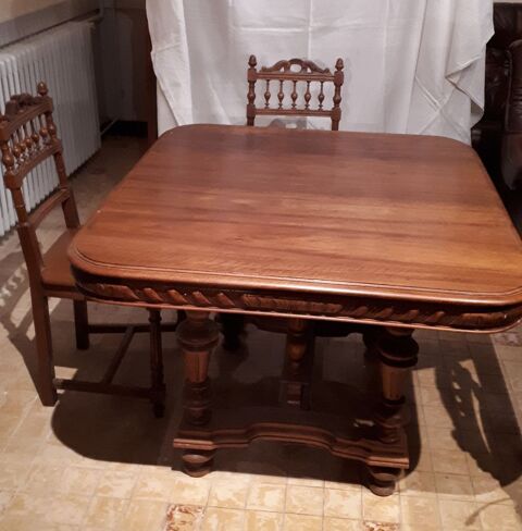 Table + 6 Chaises + Miroir 50 Chaneins (01)