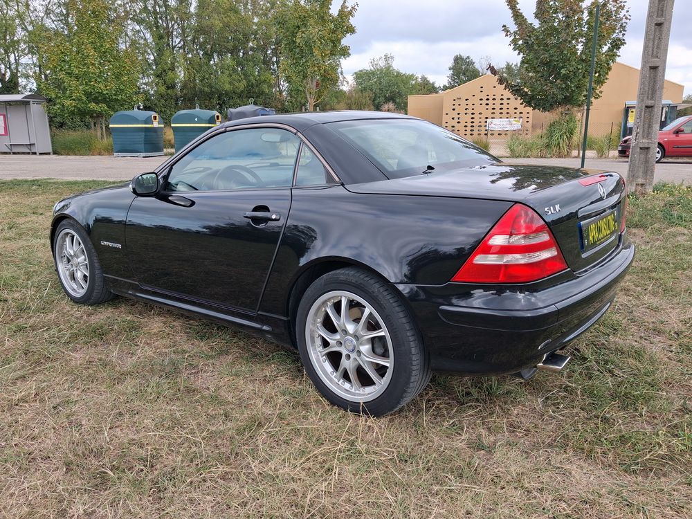 SLK 200 K 2003 occasion 38210 Tullins