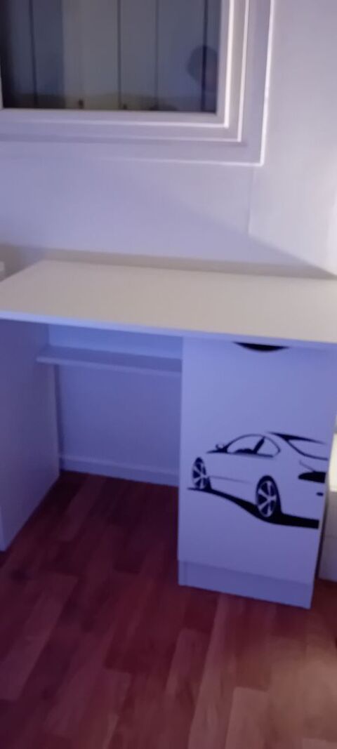 Bureau enfant 35 Saint-Maur-des-Fosss (94)