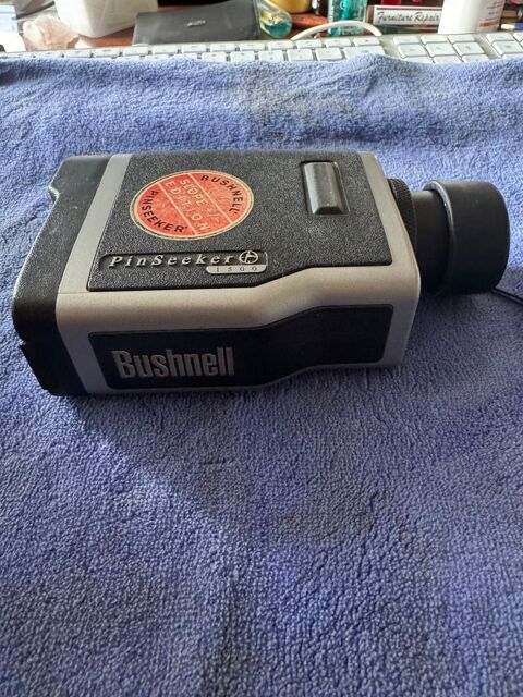 Bushnell PinSeeker 1500 Télémètre De Golf Laberlière (60)