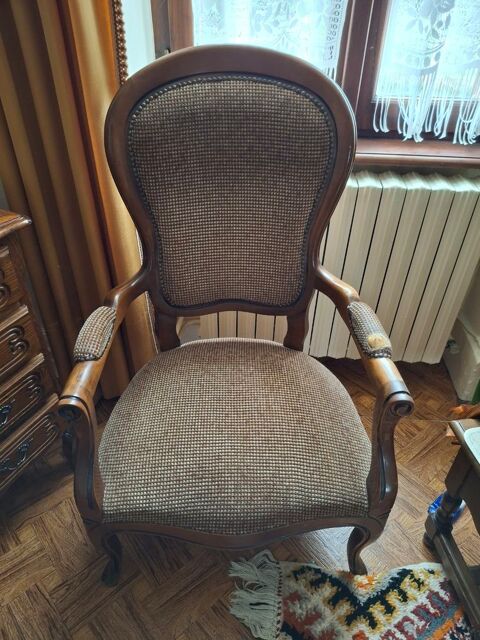 Fauteuil Voltaire 150 Chalon-sur-Saône (71)