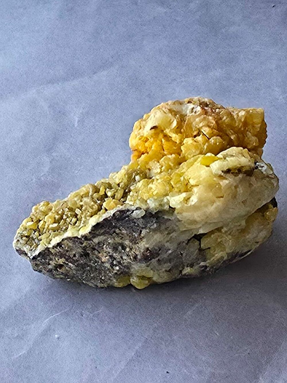 Min&eacute;ral Pyromorphite du Katanga RDC-Pi&egrave;ce de Collection 52g 