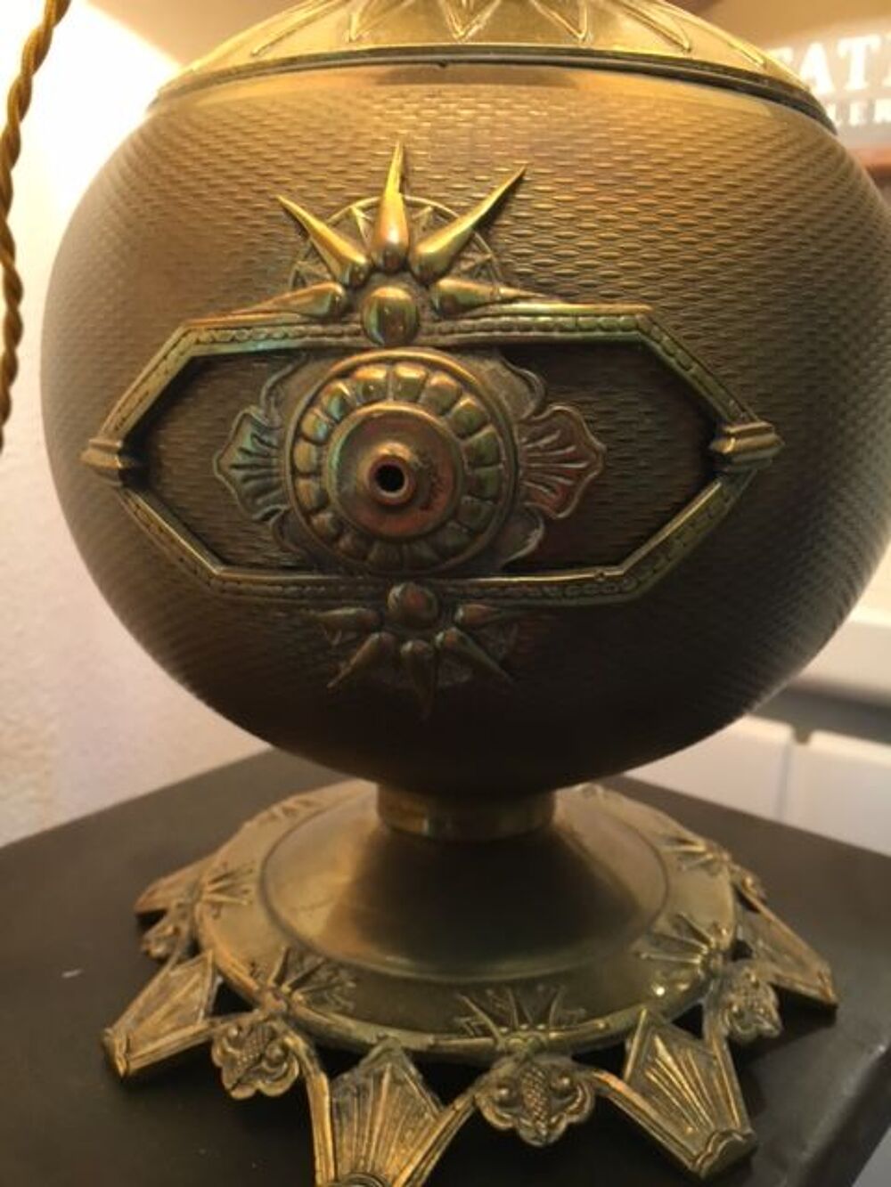 lampe bronze dor&eacute; style XVIII; louis XIV Empire Meubles