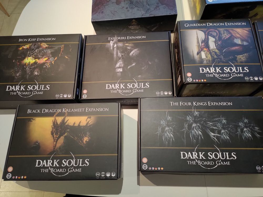 Darksouls + Machina Arcana Jeux / jouets