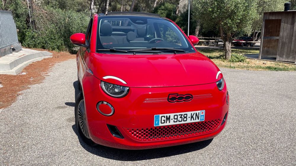 500 E cabriolet FIAT lectrique RED 95ch 2023 occasion 13260 Cassis