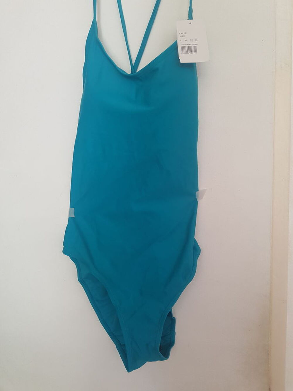 MAILLOT DE BAIN 1 PIECE TAILLE L _ COULEUR TURQUOISE _ NEUF Vêtements