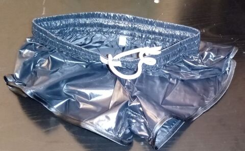 Short Vintage Nylon Polyamide noir/noir sizes S40-M44-L/XL48 30 Lyon 3 (69)