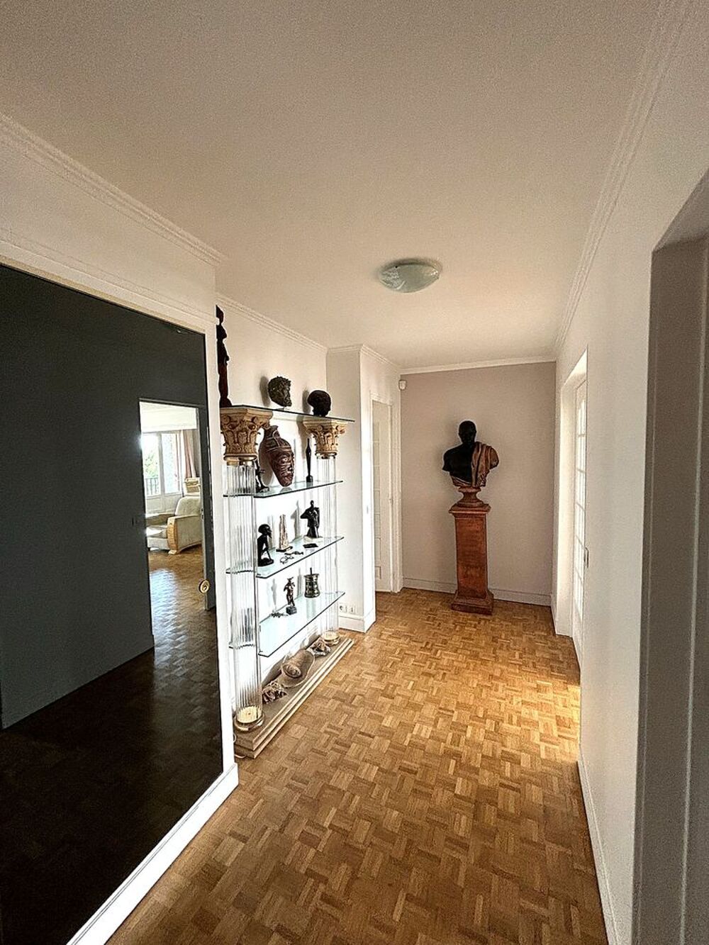 Vente Appartement 5 PIÈCES 108 m² ? LUMINEUX ? BALCON ? BOX ? AUCUN TRAVAUX Les pavillons-sous-bois