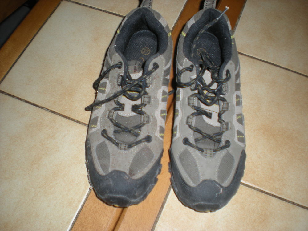 CHAUSSURE DE MARCHE Chaussures