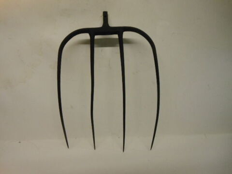 fourche 4 dents 5 Gr�zieu-la-Varenne (69)