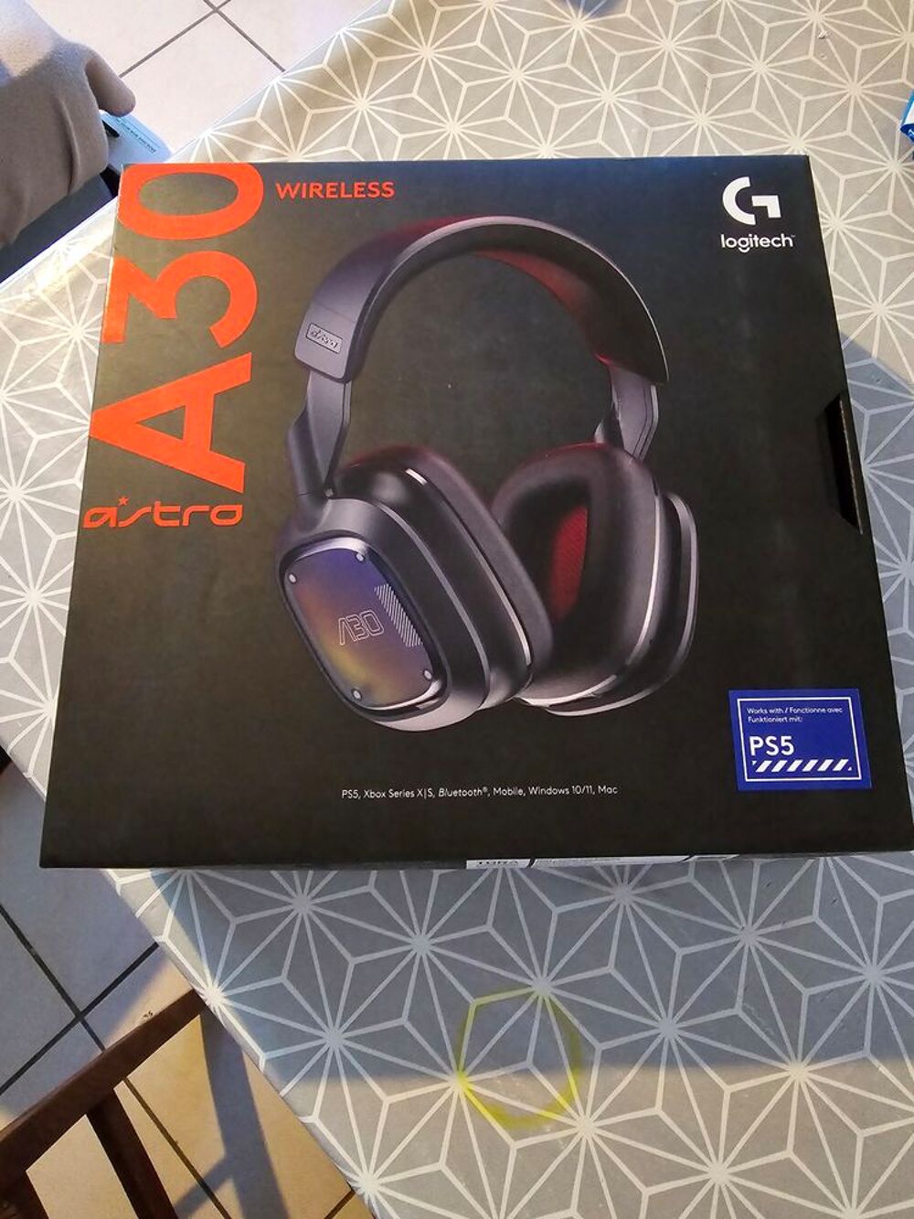 Casque logitech astro A30 neuf Consoles et jeux vidéos