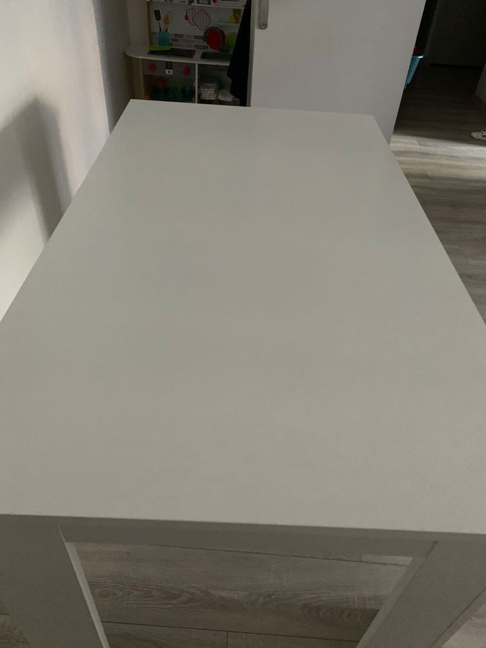Table blanche de salle &agrave; manger Meubles