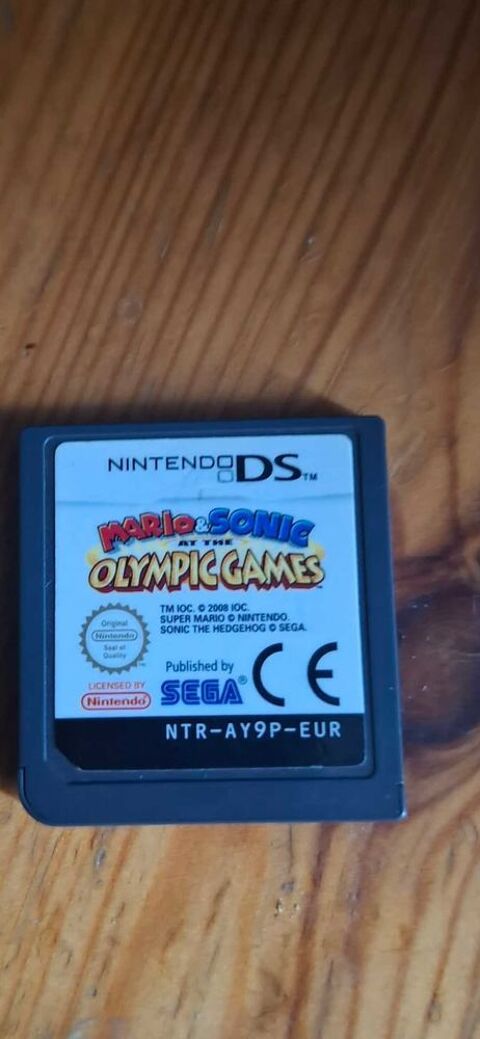 lot divers jeux 50 La Roche-sur-Yon (85)