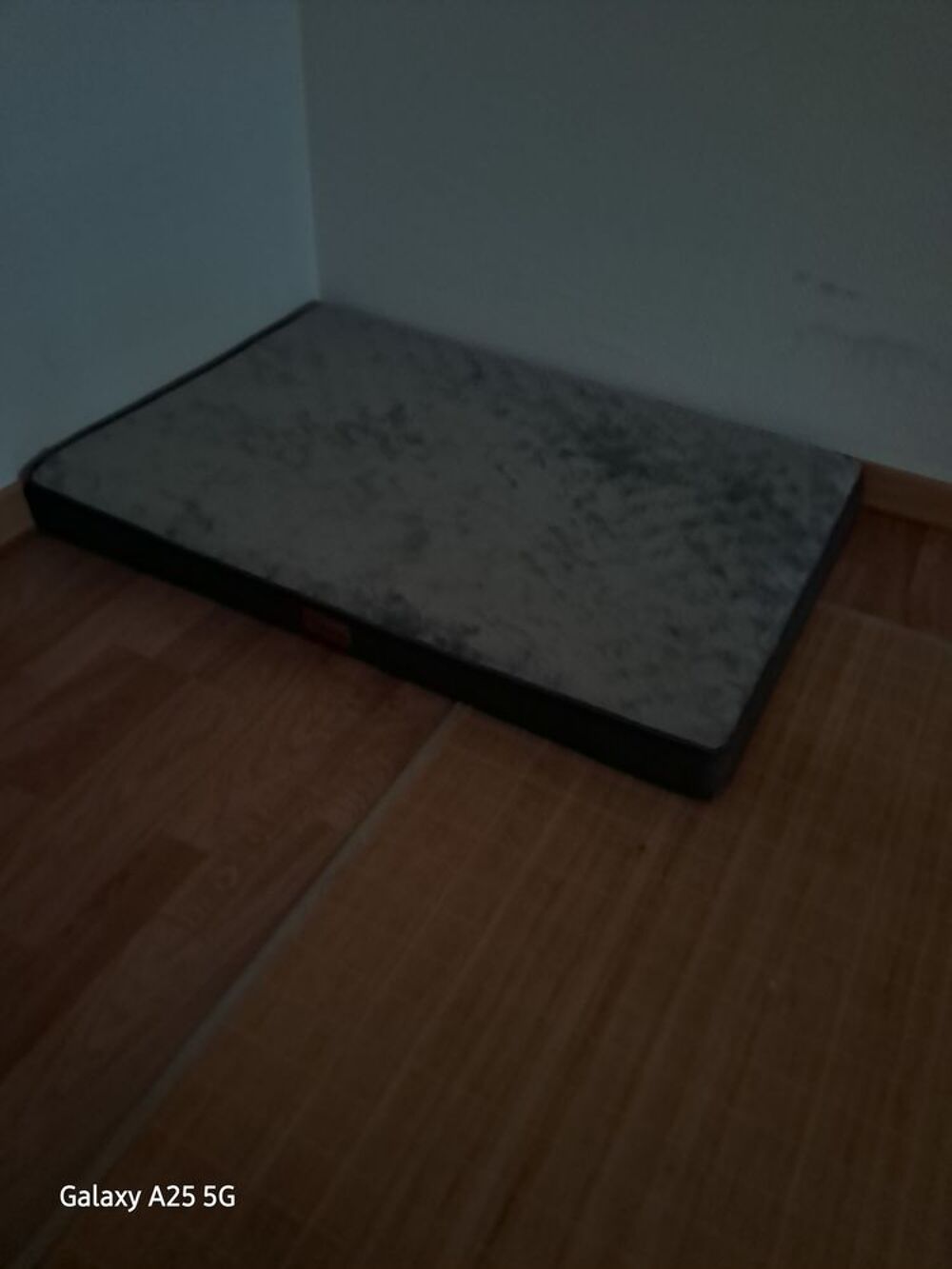 chambre &agrave; coucher et petit salon 250 € Meubles