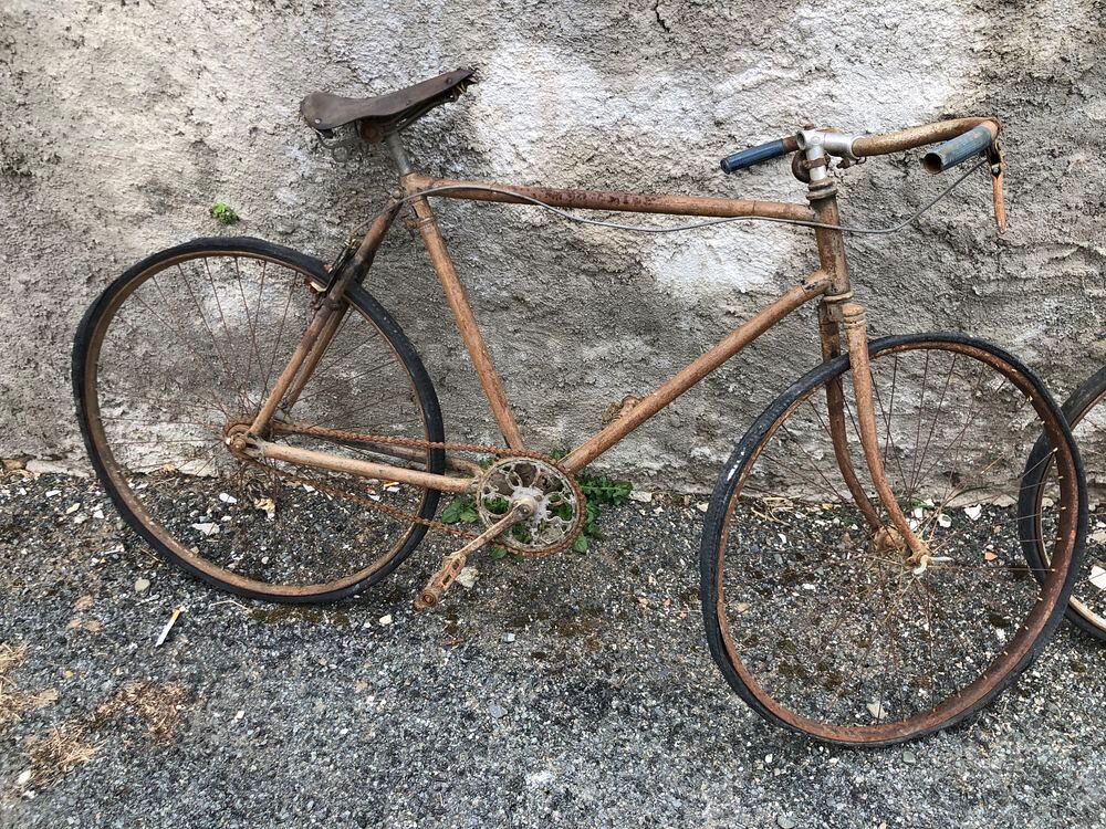V&eacute;los ancien
Vélos