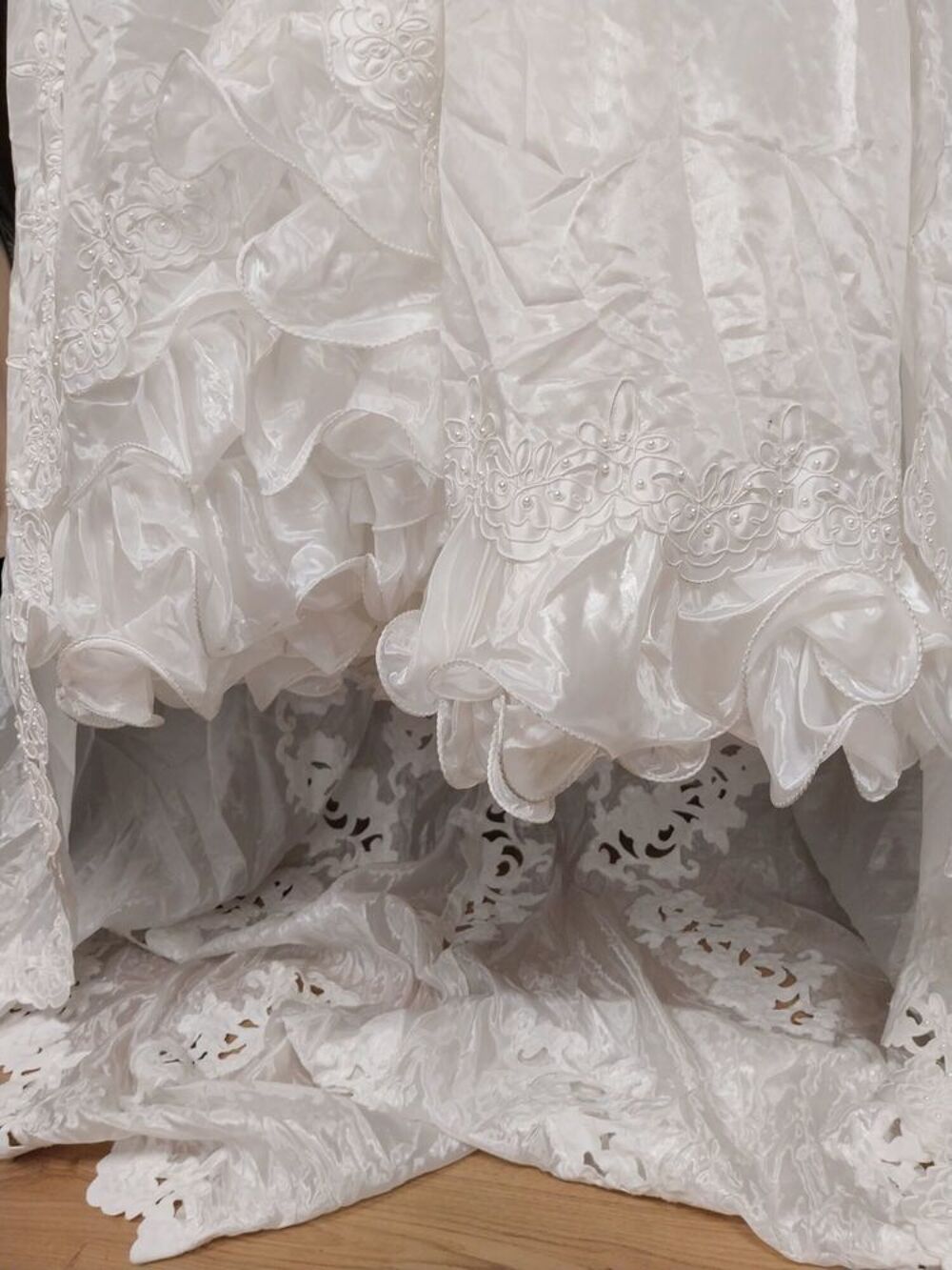 Robe de mari&eacute;e vintage princesse Lohrencel Cassel Vêtements