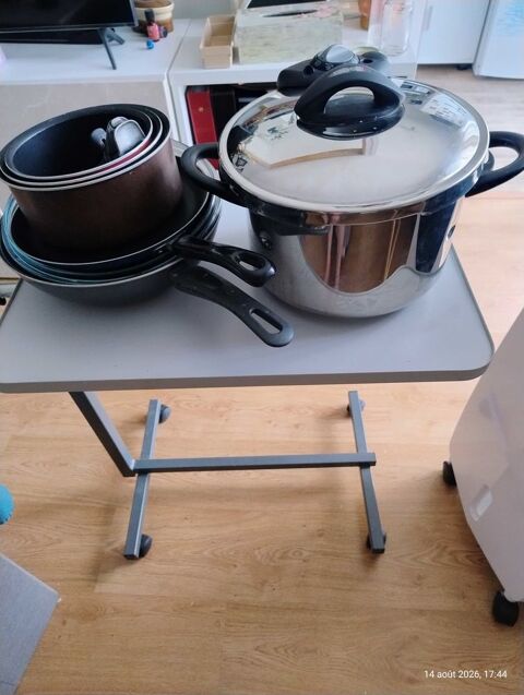 BATTERIE DE CUISINE Avon (77)