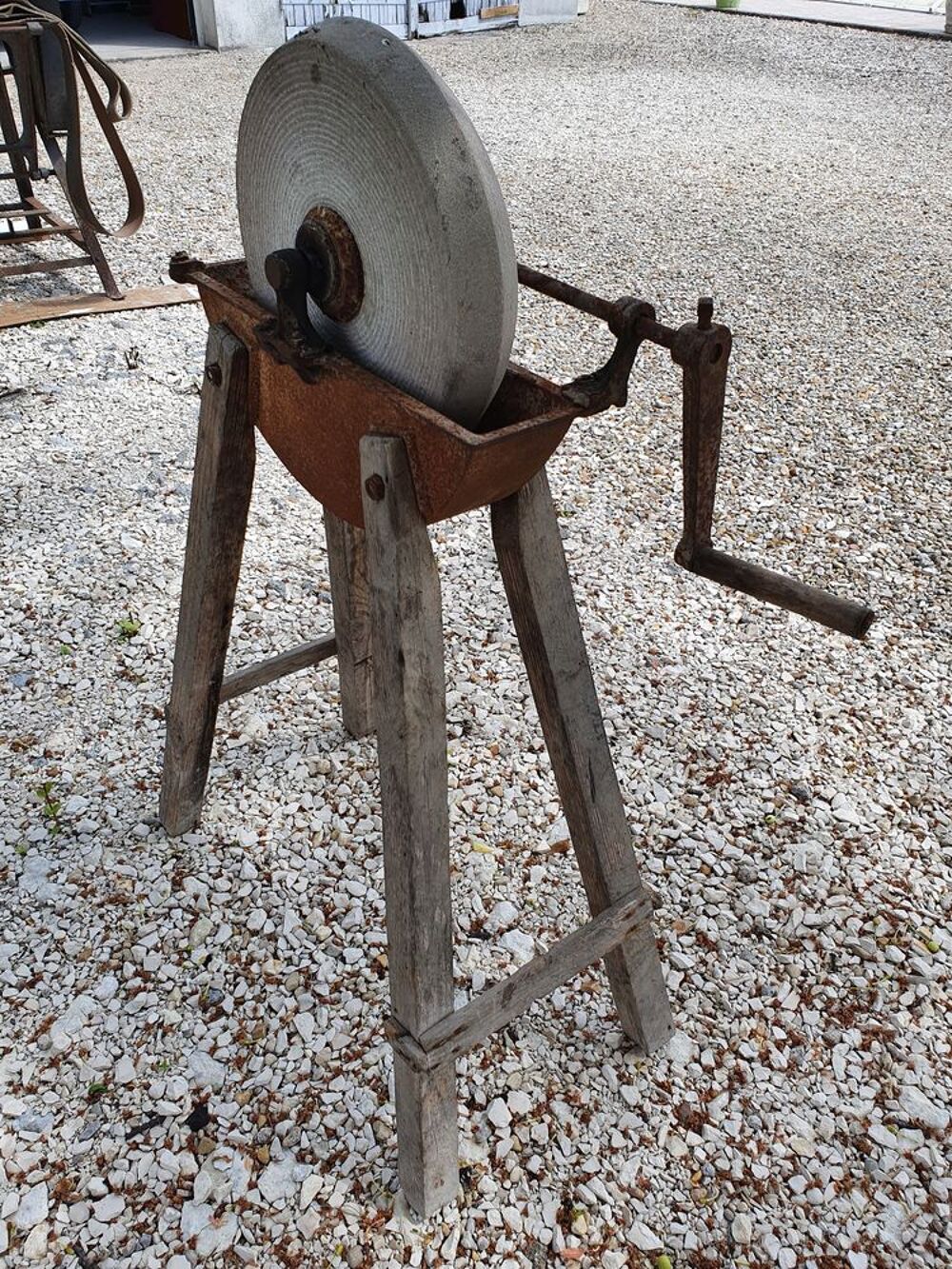 Meule &agrave; aiguiser Bricolage