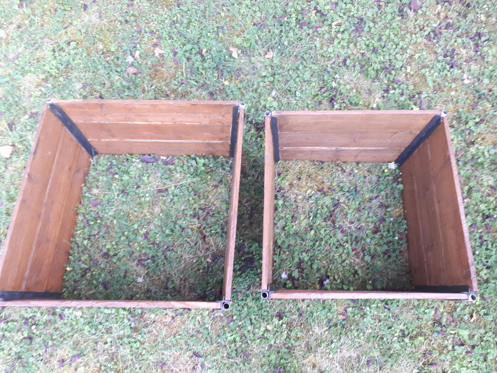 Bacs ou pots sur&eacute;lev&eacute;s pour jardini&egrave;re, potager ou compost Jardin