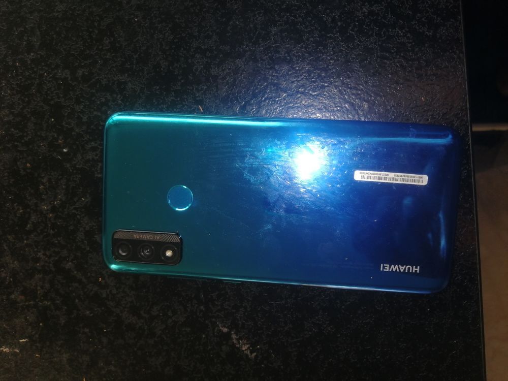 Huawei p smart 128go Téléphones et tablettes
