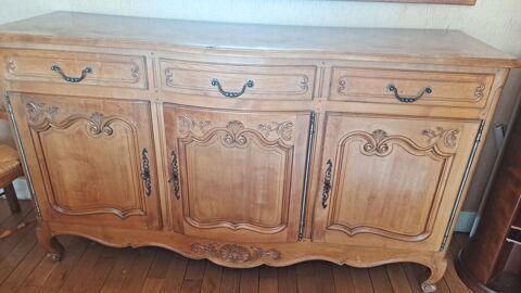 Buffet en chne massif style Louis XV ? excellent tat Viroflay (78)