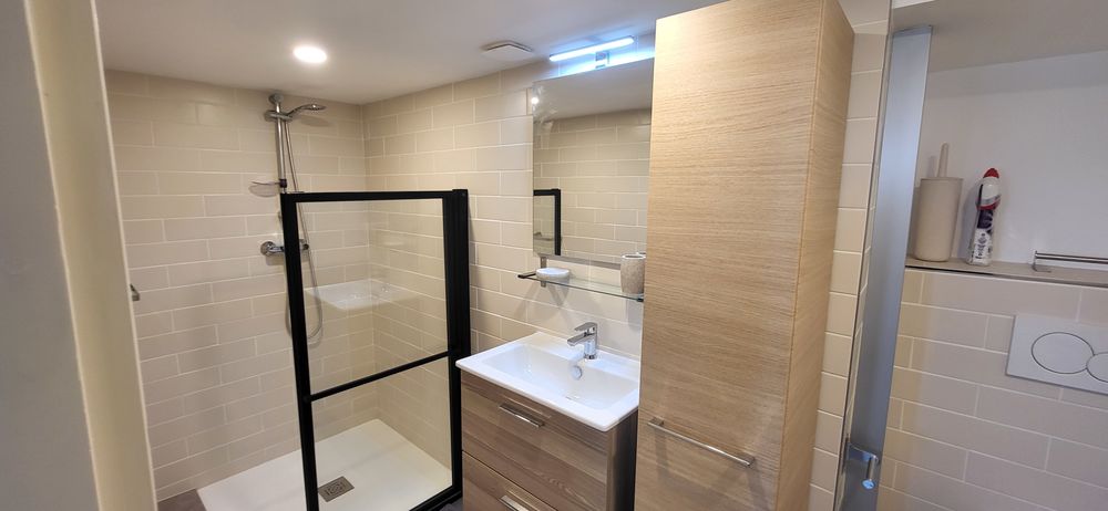 Location Autre Studio meublé Vénissieux