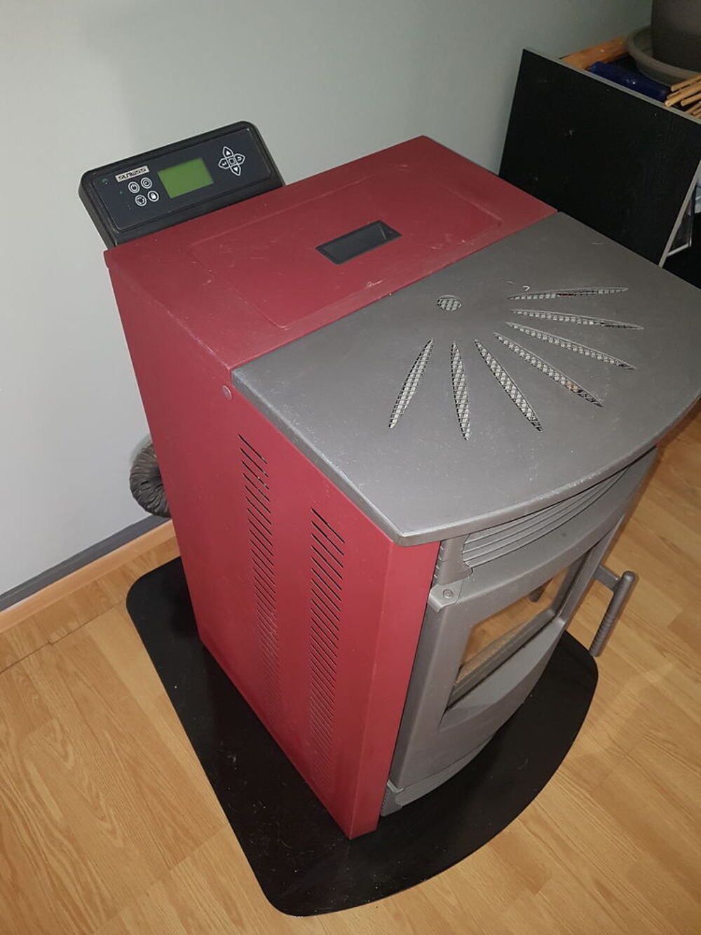 Poêle à Granulés Strauss Pure 10kw Wf Achetez poêle à granule occasion, annonce vente à Montcornet (02)  WB162630789